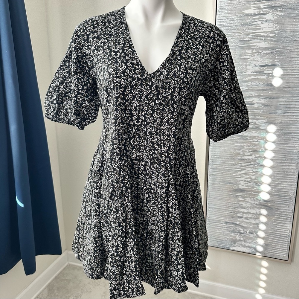 Universal Thread Women's Bell Elbow Sleeve Mini a-Line Dress Size XS